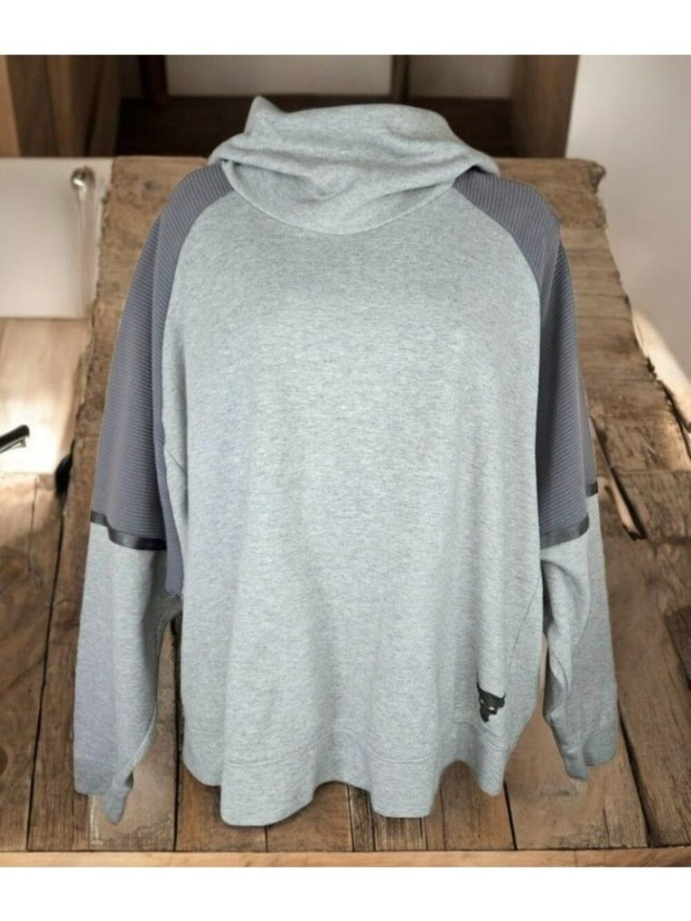 Under Armour Women's Project Rock Allday Hustle Hoodie XS Gray Oversized
